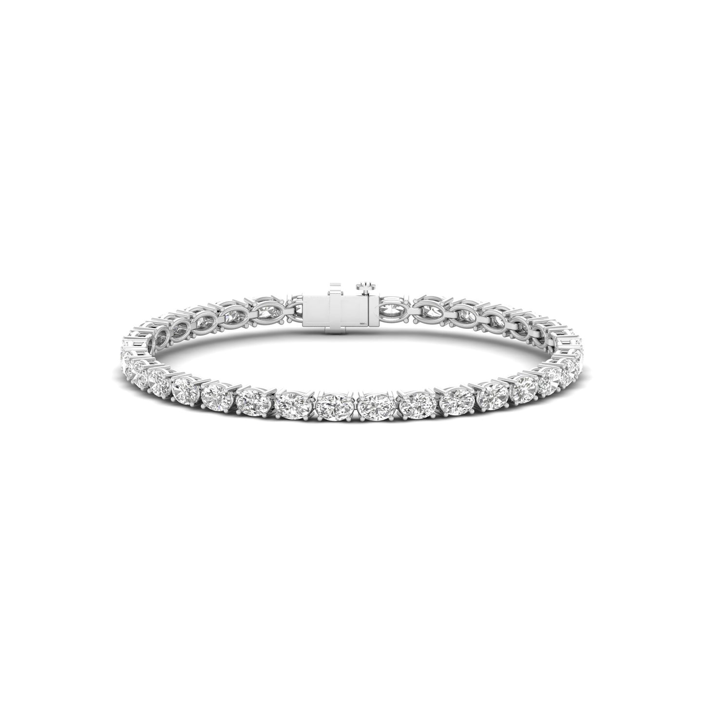 Oval Splendor: Grace Your Wrist with Elegance in Our Lab Grown Diamond Bracelet in Oval Shape!