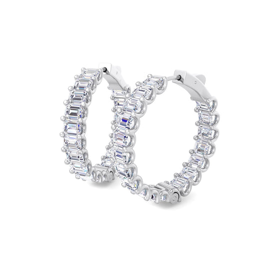 Emerald Elegance: Captivating Diamond Earrings in Exquisite Shape