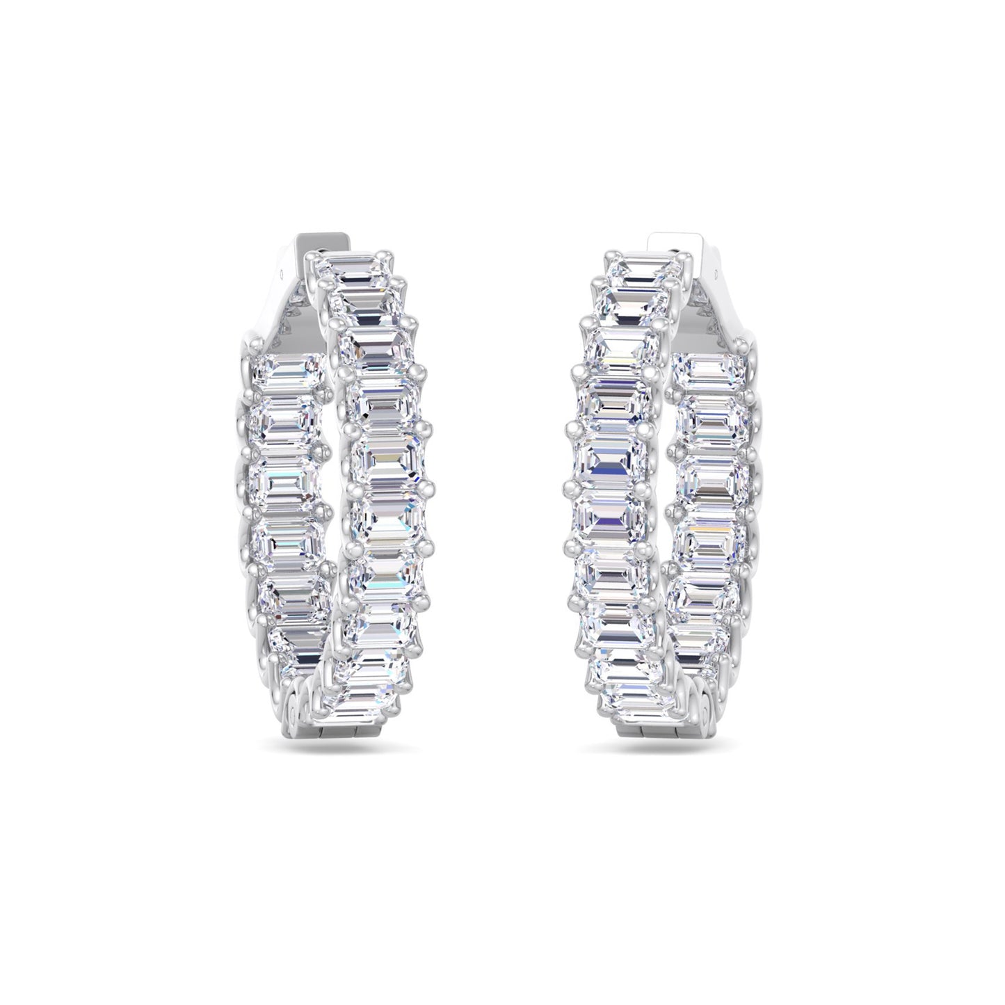 Emerald Elegance: Captivating Diamond Earrings in Exquisite Shape