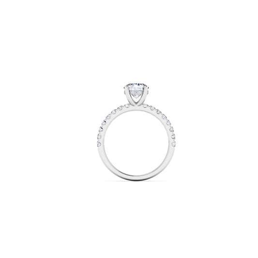 Dazzling Circle: Lab Grown Diamond Ring in Classic Round Shape