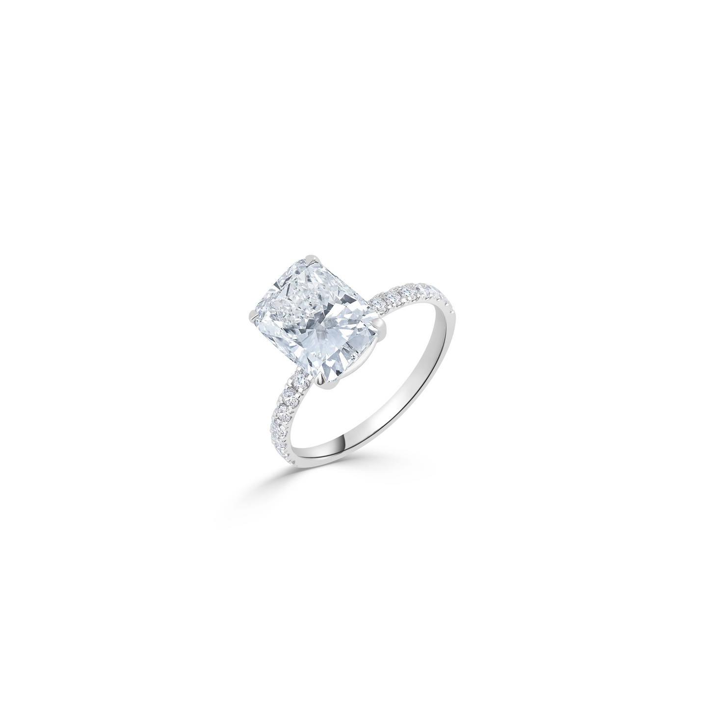 Eternal Embrace: Lab Grown Diamond Ring in Cushion and Round Harmony