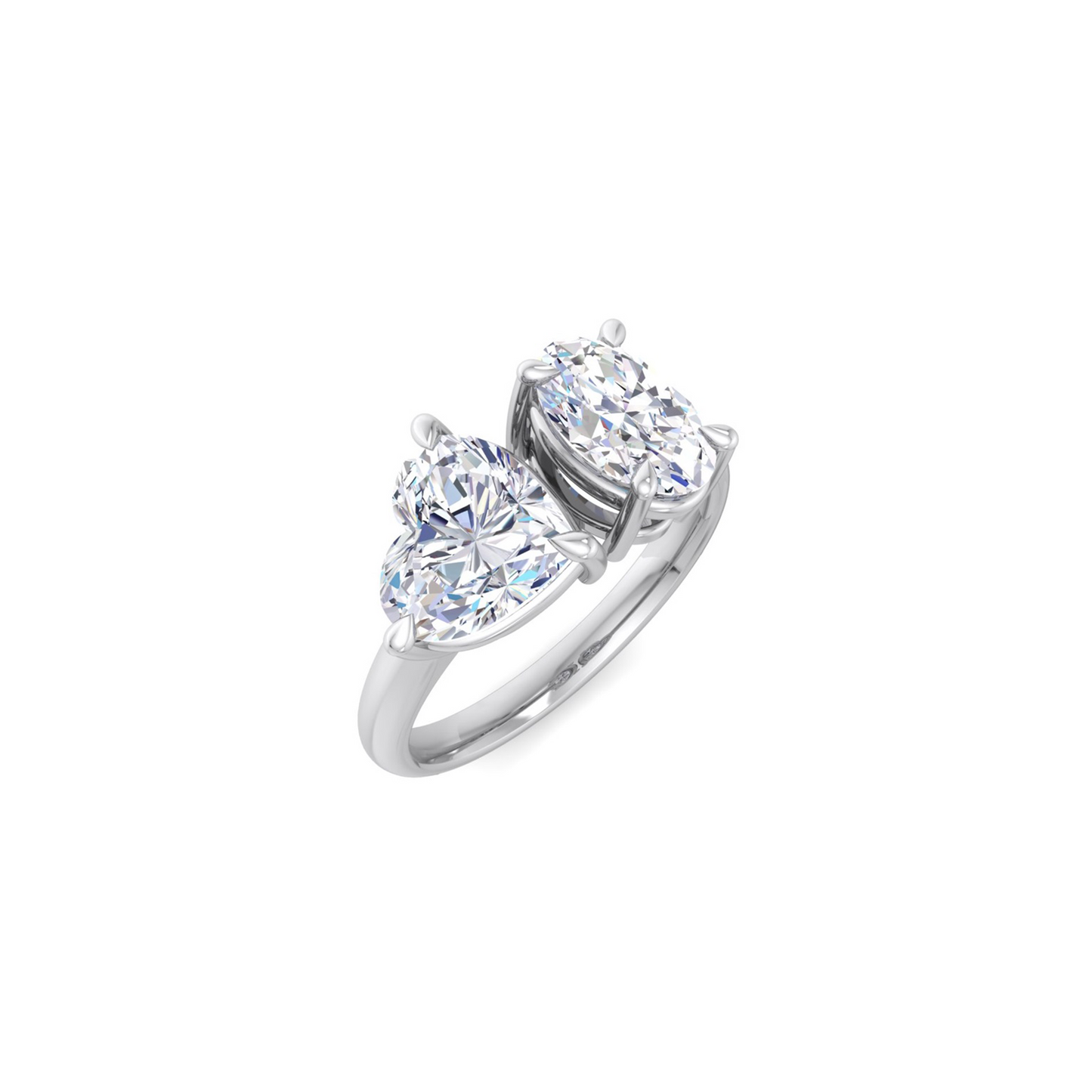 Heartfelt Radiance: Exquisite Mix of Oval and Heart Shapes in Lab Grown Diamond Ring